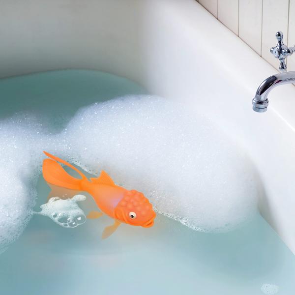 Imagem de Brinquedo de banho genuíno Fred Koi Light-Up Goldfish para crianças