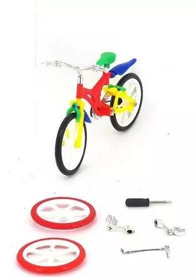 Imagem de Brinquedo Divertido Mini Bike Radical Bicicleta De Dedo Com Acessórios