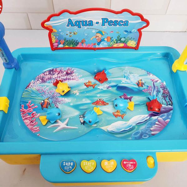 Imagem de Brinquedo Infantil Jogo de Pescar Aqua Pesca Fenix 10 Peixinhos e 2 Varas de Pescar Colorido