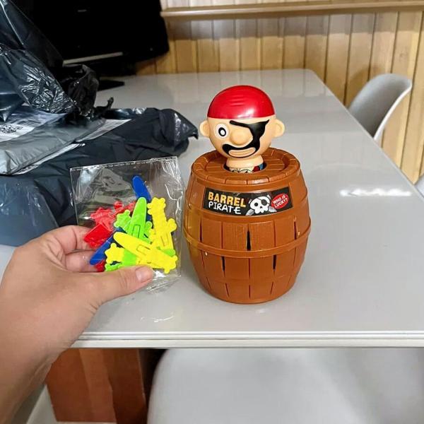 Imagem de Brinquedo Jogo Pula Pirata Maluco Infantil Clássico Interativo p/ Mesa Dia das Crianças Meninos Meninas Festas Eventos Aniversário