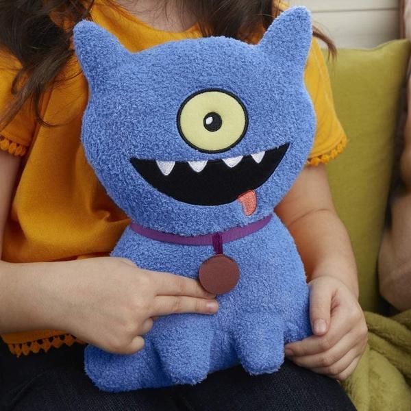 Imagem de Brinquedo macio UglyDolls Ugly Dog com recurso de som de 29 cm