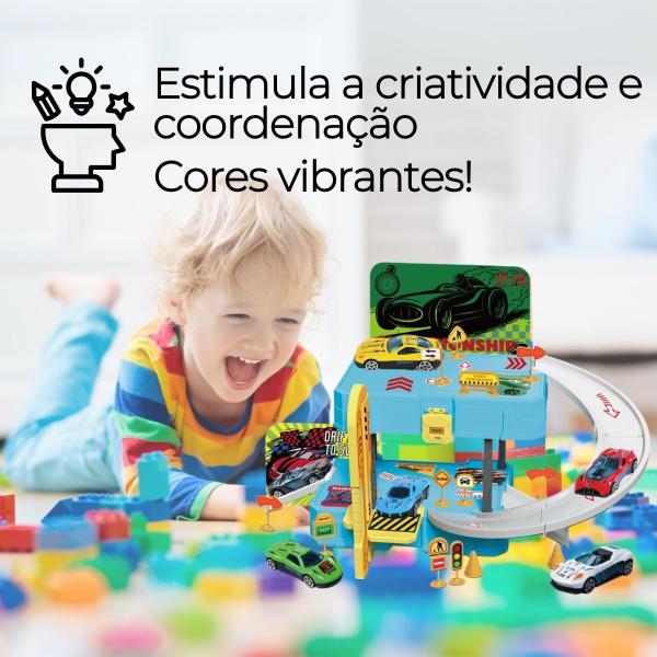 Imagem de Brinquedo Maleta de Carrinho com Temas Estação Policial e Pista de Corrida