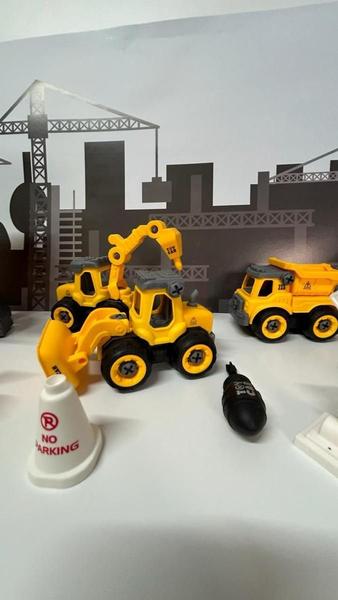 Imagem de Brinquedo Mega Construção Caminhão Trator Guindaste Monta Desmonta 25 pç