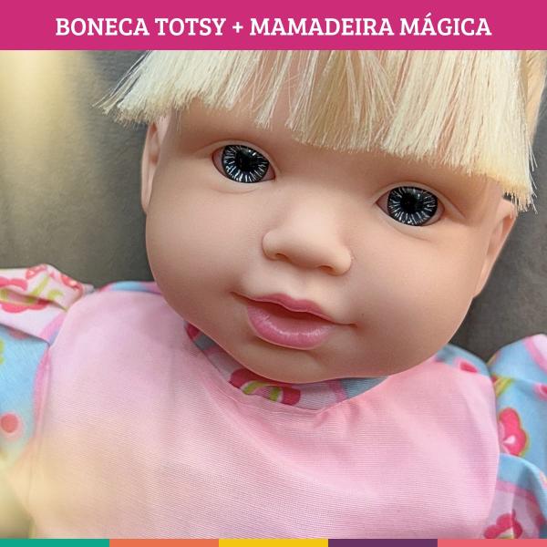 Brinquedo Menina Boneca Totsy Vinil E Tecido 43cm Acessórios - Super Toys Imagem de Brinquedo Menina Boneca Totsy Vinil E Tecido 43cm Acessórios