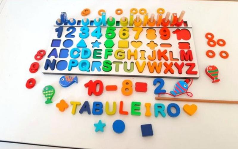 Brinquedo Pedagógico Madeira Montessori Números Cores Formas - BRINQUEDOS Imagem de Brinquedo Pedagógico Madeira Montessori Números Cores Formas