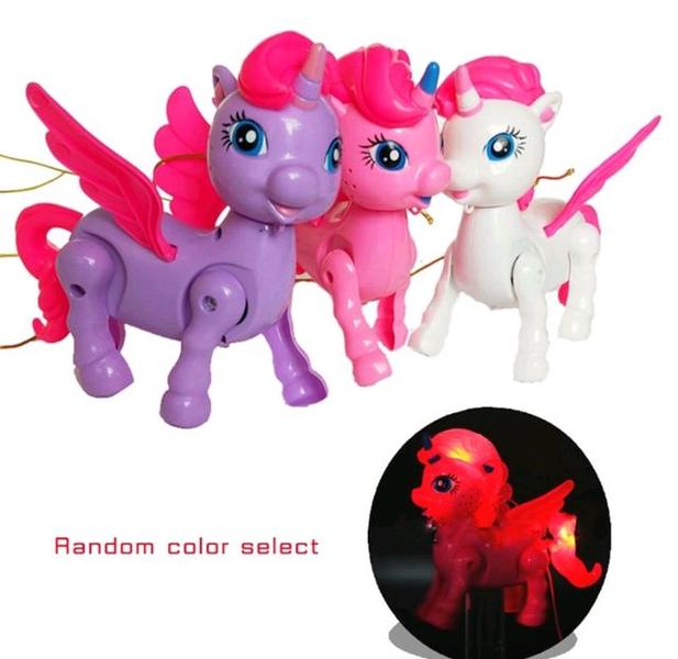 Imagem de Brinquedo Pony Unicórnio com Asas Som Luz Musical Anda e Toca Musica Cavalo Ponei para Crianças