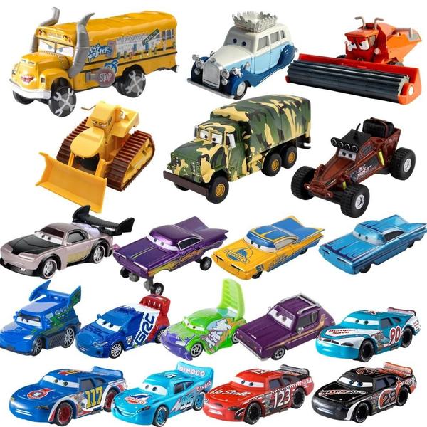 Imagem de Brinquedos Disney Pixar Carros 3 - Relâmpago McQueen, Mate, Jackson Storm e Ramirez