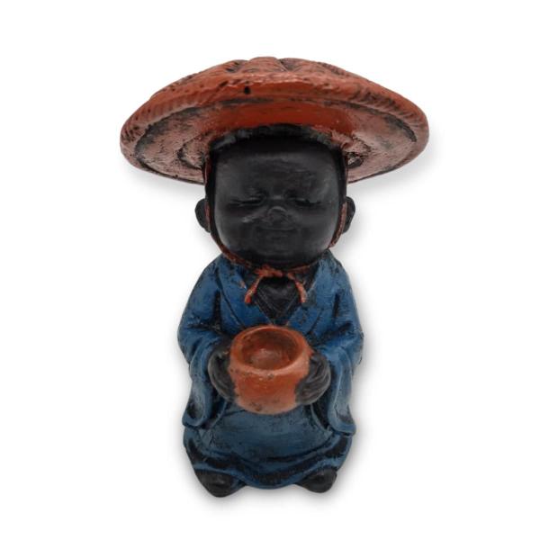Buda Chinês Menino com Chapéu - Divine Moda Indiana Imagem de Buda Chinês Menino com Chapéu