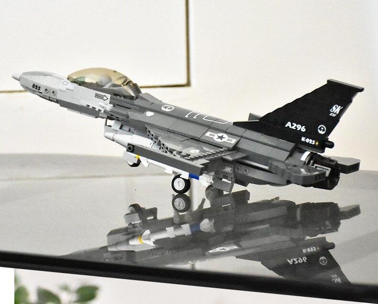 Imagem de Building Block Toy Wokex 521 unidades, avião de caça militar F16