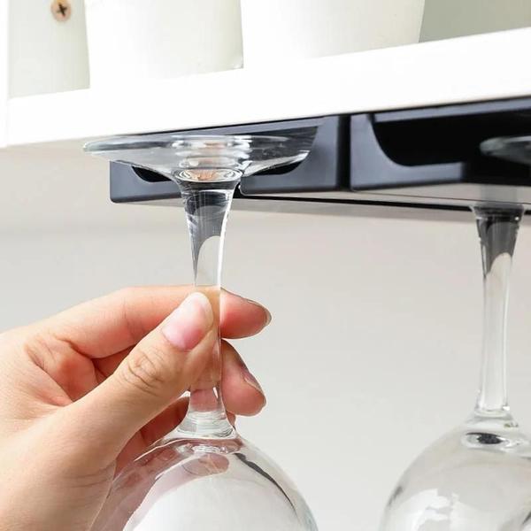 Cabide de Taças de Vinho em Vidro - Suporte Invertido para Bar, Cozinha e Restaurante Imagem de Cabide de Taças de Vinho em Vidro - Suporte Invertido para Bar, Cozinha e Restaurante