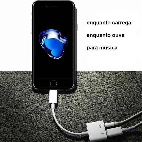 Imagem de Cabo Adaptador 2 em 1 Entrada P/ Carregador + P2 Fêmea Para Fone de Ouvido - Branco