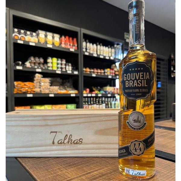 Imagem de Cachaça Gouveia Brasil Carvalho Extra Premium 700ml