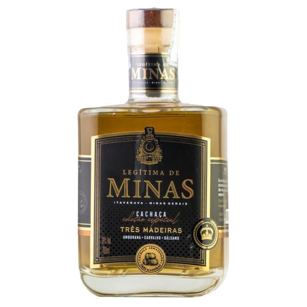 Cachaça legitima de minas tres madeiras 700ml Imagem de Cachaça legitima de minas tres madeiras 700ml