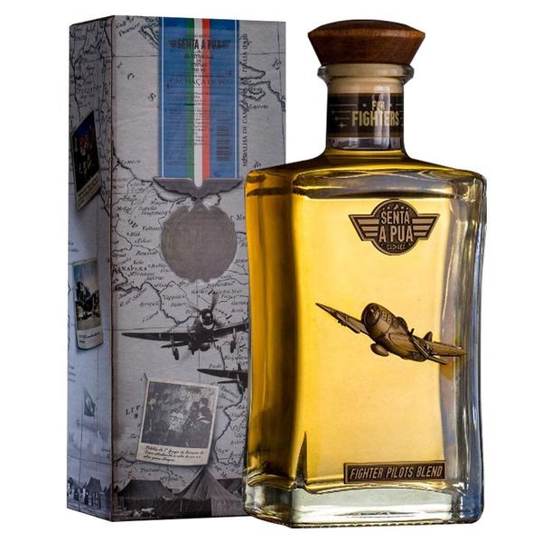 Cachaça Senta a Púa Extra Premium 750ml - SENTA A PUA Imagem de Cachaça Senta a Púa Extra Premium 750ml