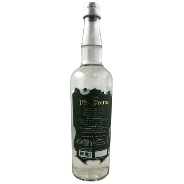Cachaça três pedras prata 700ml Imagem de Cachaça três pedras prata 700ml
