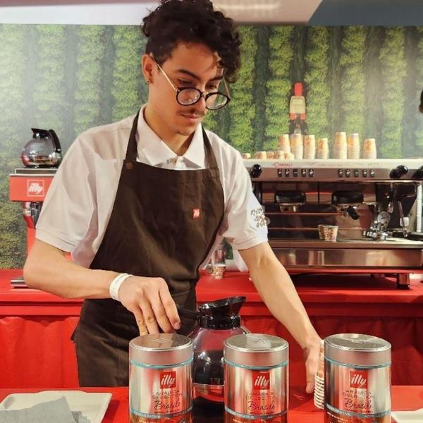 Café Illy Cerrado Min. 250g - Sabor Rico e Cert. Regenagri - Illy café Imagem de Café Illy Cerrado Min. 250g - Sabor Rico e Cert. Regenagri