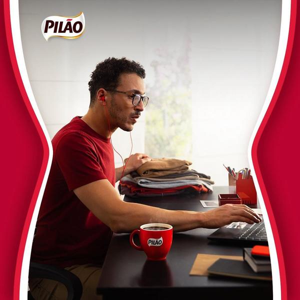 Café Pilão Torrado e Moído Descafeinado 10 Pacotes de 250g Imagem de Café Pilão Torrado e Moído Descafeinado 10 Pacotes de 250g