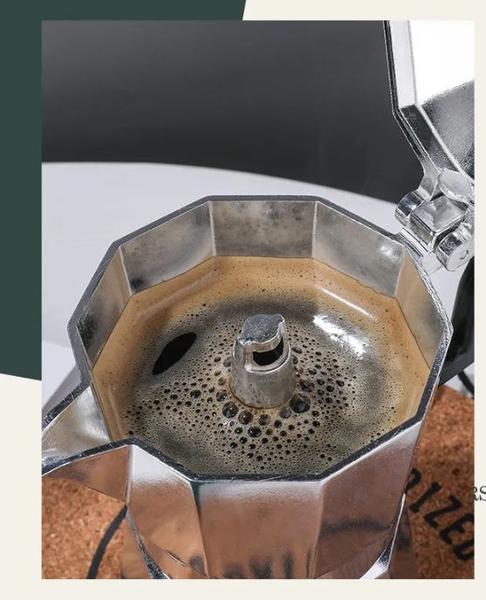 Imagem de Cafeteira Italiana Aluminio Collor Faz 6 Xicaras Duas Cores