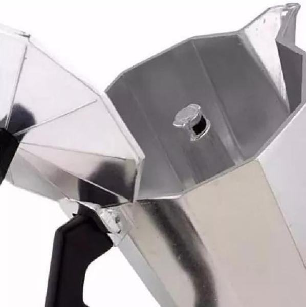 Imagem de Cafeteira Italiana em Aluminio para 6 Cafezinhos