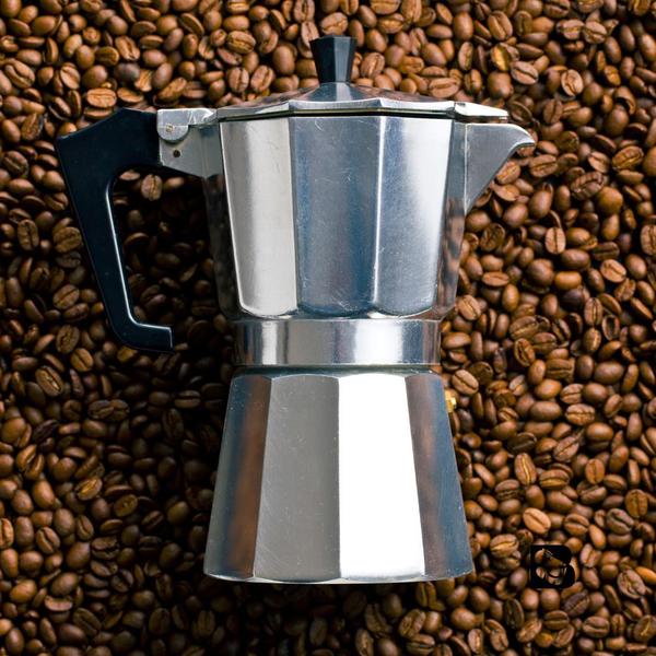 Imagem de Cafeteira Italiana Moka Express 6 ou 9 Xícaras Café Aço Tradicional Europeu Pequena Prática Fogão