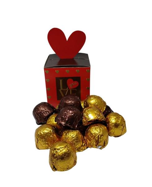 Caixa de Bombom Love You 200grs Namorados Mães Lembrancinha - Pride Imagem de Caixa de Bombom Love You 200grs Namorados Mães Lembrancinha