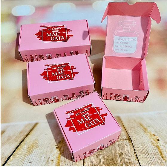 Caixa de Bombom Mãe Gata 200grs Aniversário Lembrancinha - Pride Imagem de Caixa de Bombom Mãe Gata 200grs Aniversário Lembrancinha