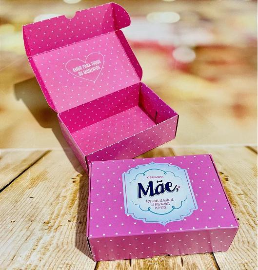 Caixa de Bombom Mãe Poá Rosa 200grs Presente Lembrancinha - Pride Imagem de Caixa de Bombom Mãe Poá Rosa 200grs Presente Lembrancinha