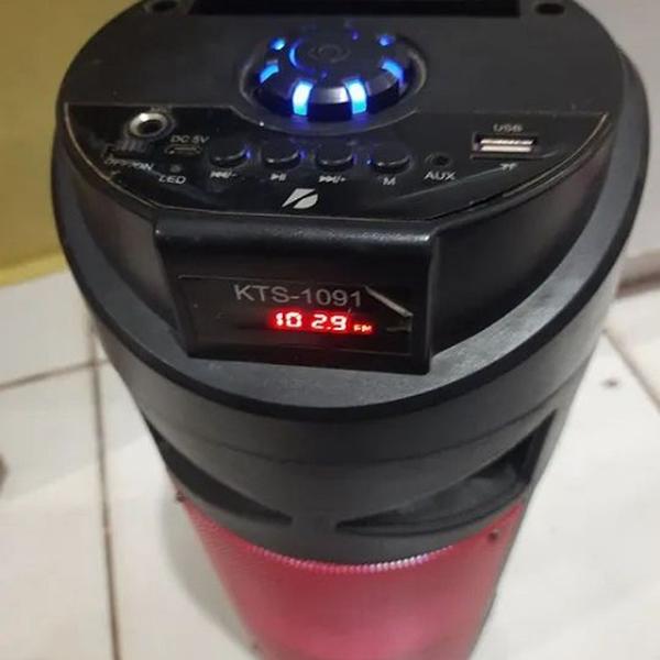 Imagem de Caixa de som Amplificada Bluetooth Bivolt Rádio FM livre uso e leve