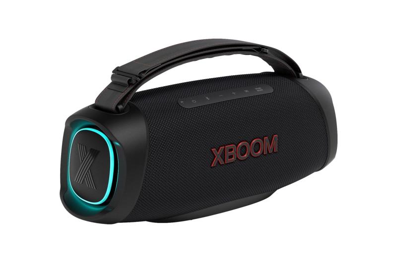 Imagem de Caixa de Som Boombox LG XBOOM Go XG8 - 60+60W RMS, Proteção contra água e poeira (IP67), Iluminação de festa, Bateria 15H, Durabilidade Militar (MIL-S