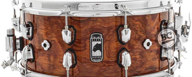 Imagem de Caixa Mapex Black Panther Shadow 14x6,5 em Walnut e Birch Exotic Rosewood com aros Sound Arc Hoop 