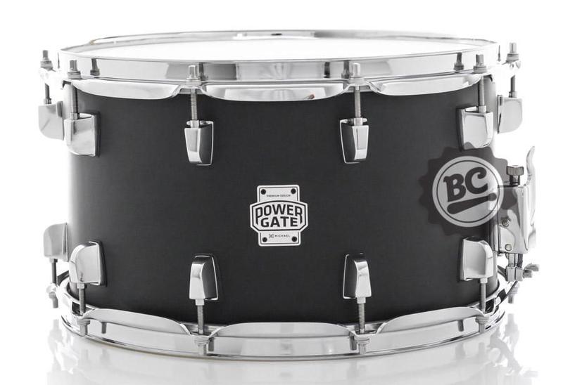 Imagem de Caixa Michael Power Gate Stage Jet Black 14x8 com aros PowerHoop, acabamento preto fosco PGS1408