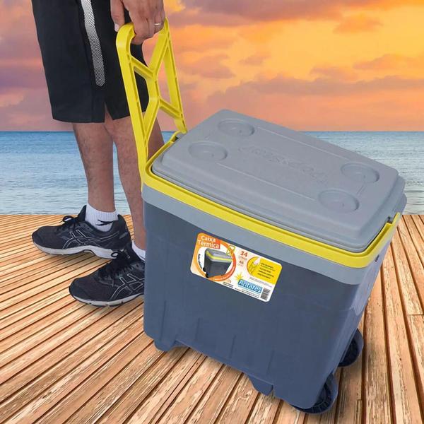 Caixa Térmica 34 Litros Com Rodinha Camping, Pesca, Cooler - antares Imagem de Caixa Térmica 34 Litros Com Rodinha Camping, Pesca, Cooler - antares