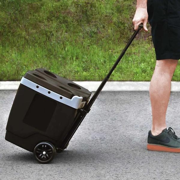 Caixa Térmica Cooler MOR 42 Litros Com Rodas E Puxador Imagem de Caixa Térmica Cooler MOR 42 Litros Com Rodas E Puxador