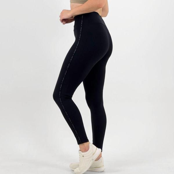 Calça Alto Giro Legging Feminina Imagem de Calça Alto Giro Legging Feminina