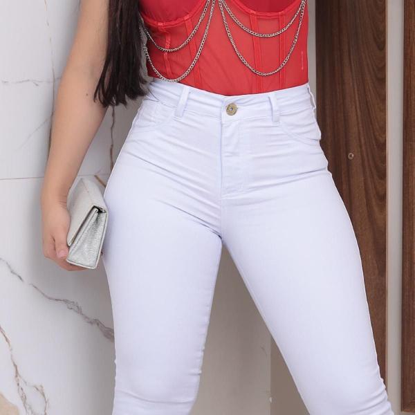 Calça Capri curta branca feminina jeans com lycra elastano cintura