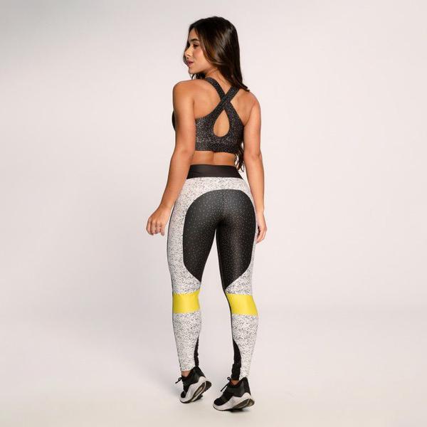 Imagem de Calça Legging Suplex Estampado Preto Branco e Amarelo Believ