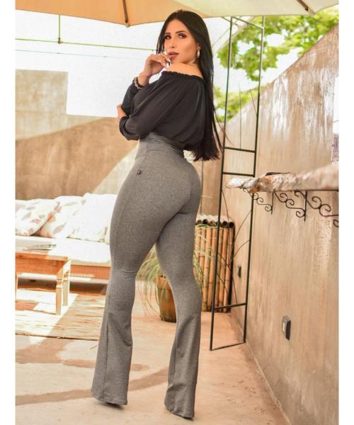 Imagem de Calça Plus Size Legging Flare Suplex