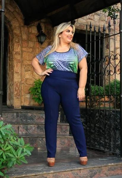 Imagem de Calça Plus Size Legging Montaria Gorgurão Leg Canelada Cós Largo