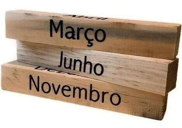 Imagem de Calendario Madeira de Mesa Decoracao Permanente Cubo