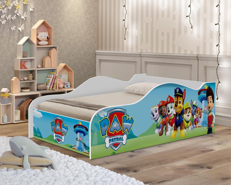 cama solteiro com proteção lateral adesivada para quarto menino design moderno elegante e segura - Sonho da Mamae Imagem de cama solteiro com proteção lateral adesivada para quarto menino design moderno elegante e segura
