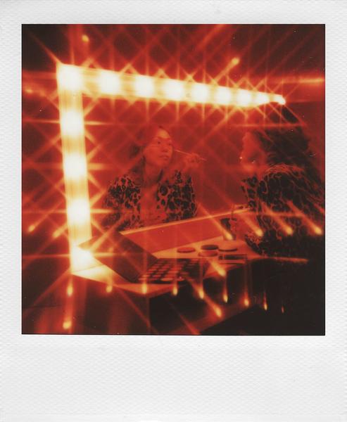 Câmera de filme instantâneo Polaroid Now+ White (9062) com filtros Imagem de Câmera de filme instantâneo Polaroid Now+ White (9062) com filtros