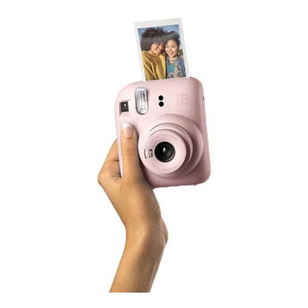 Câmera Instax Mini 12 Rosa com Álbum Flamingos para 64 Fotos e Filme 10 Poses - FujiFilm Imagem de Câmera Instax Mini 12 Rosa com Álbum Flamingos para 64 Fotos e Filme 10 Poses