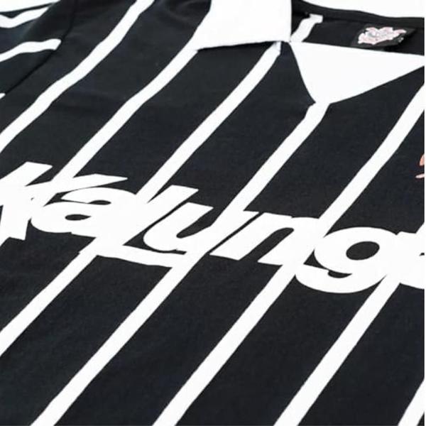 Imagem de Camisa Corinthians Retro 1990  logo escudo Bordados