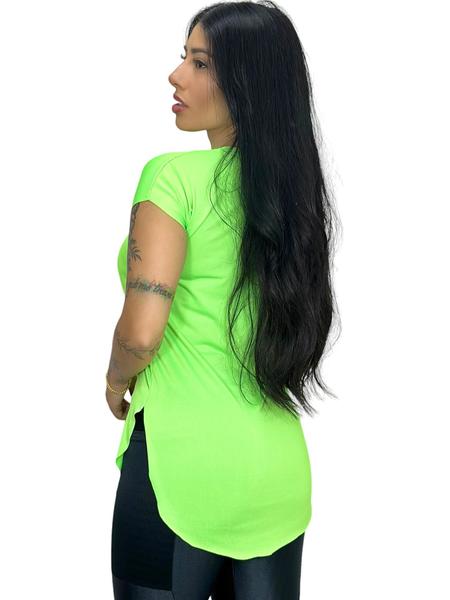 Imagem de camisa feminina blusa tapa bumbum academia