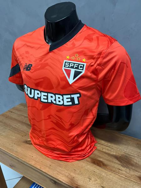 Camisa Oficial São Paulo New Balance 2024 Goleiro Masculino - Vermelho Neon+Preto Imagem de Camisa Oficial São Paulo New Balance 2024 Goleiro Masculino - Vermelho Neon+Preto
