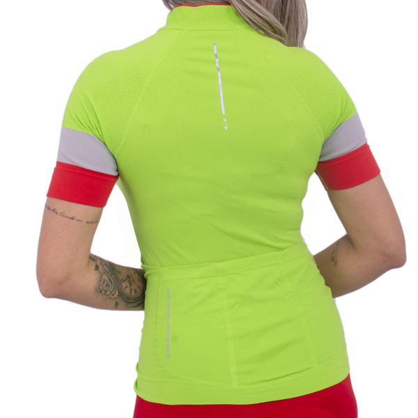 Camiseta ciclismo feminina Lupo. Imagem de Camiseta ciclismo feminina Lupo.