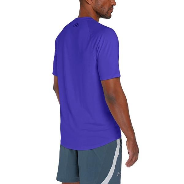 Camiseta de Treino Masculina Under Armour Tech 2.0 Imagem de Camiseta de Treino Masculina Under Armour Tech 2.0