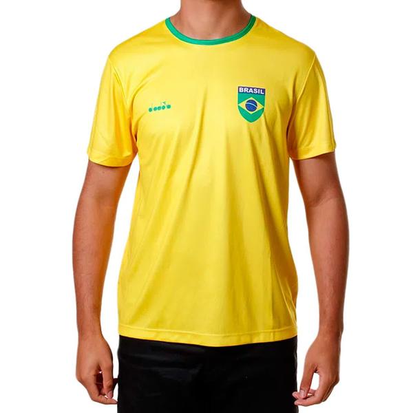 Imagem de Camiseta Diadora Brasil Copa do Mundo 2022 SE001 Amarela