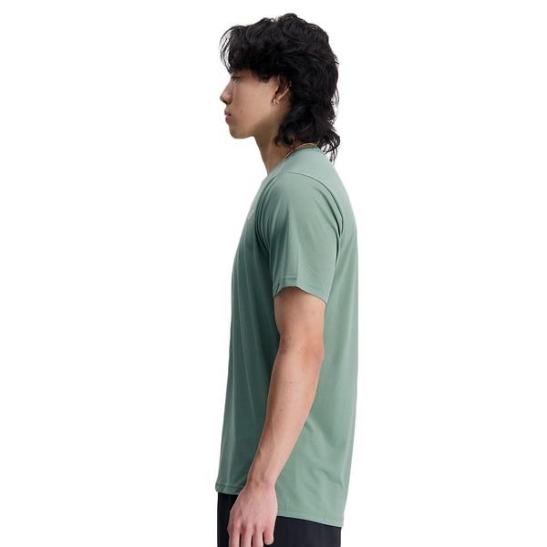 Camiseta new balance accelerate masculina Imagem de Camiseta new balance accelerate masculina