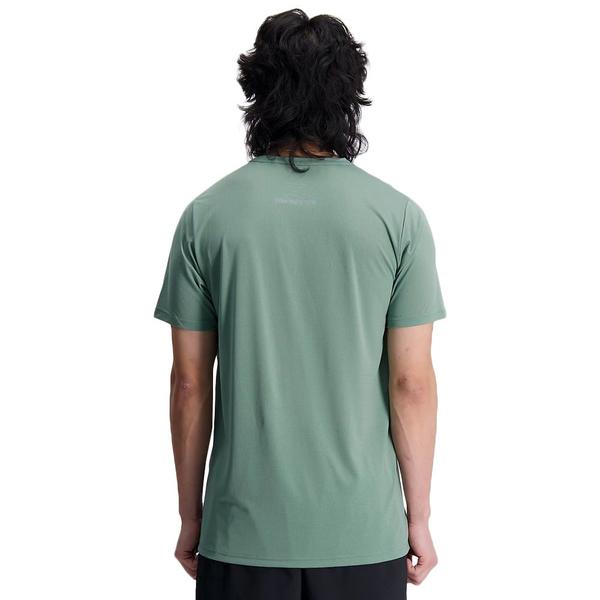 Camiseta new balance accelerate masculina Imagem de Camiseta new balance accelerate masculina